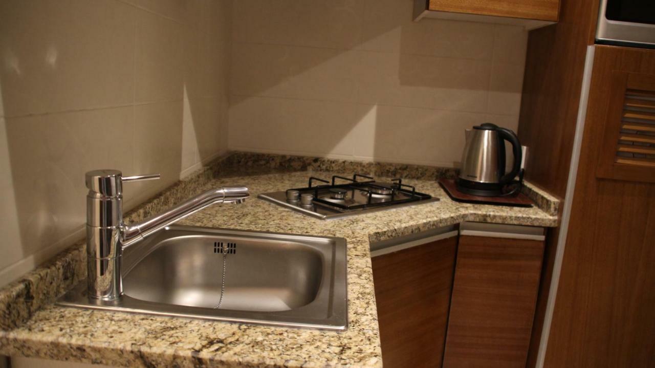Big Ben Hotel Suites Amman Exterior photo